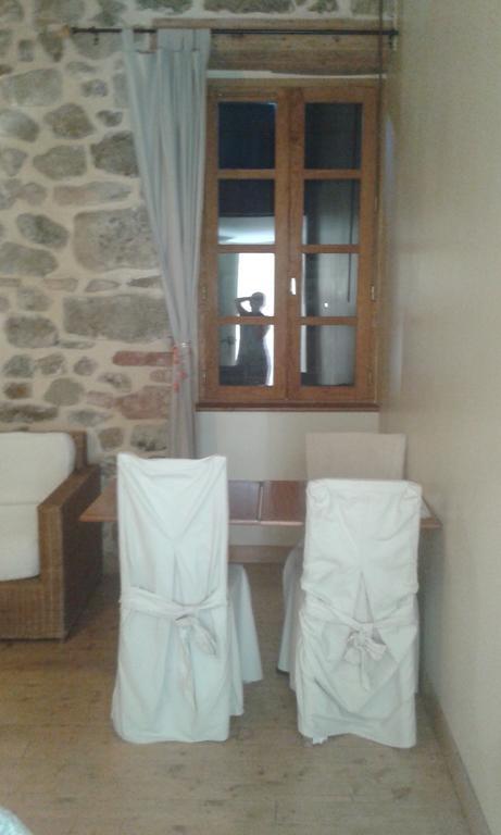 Auberge De Thorrenc Bagian luar foto