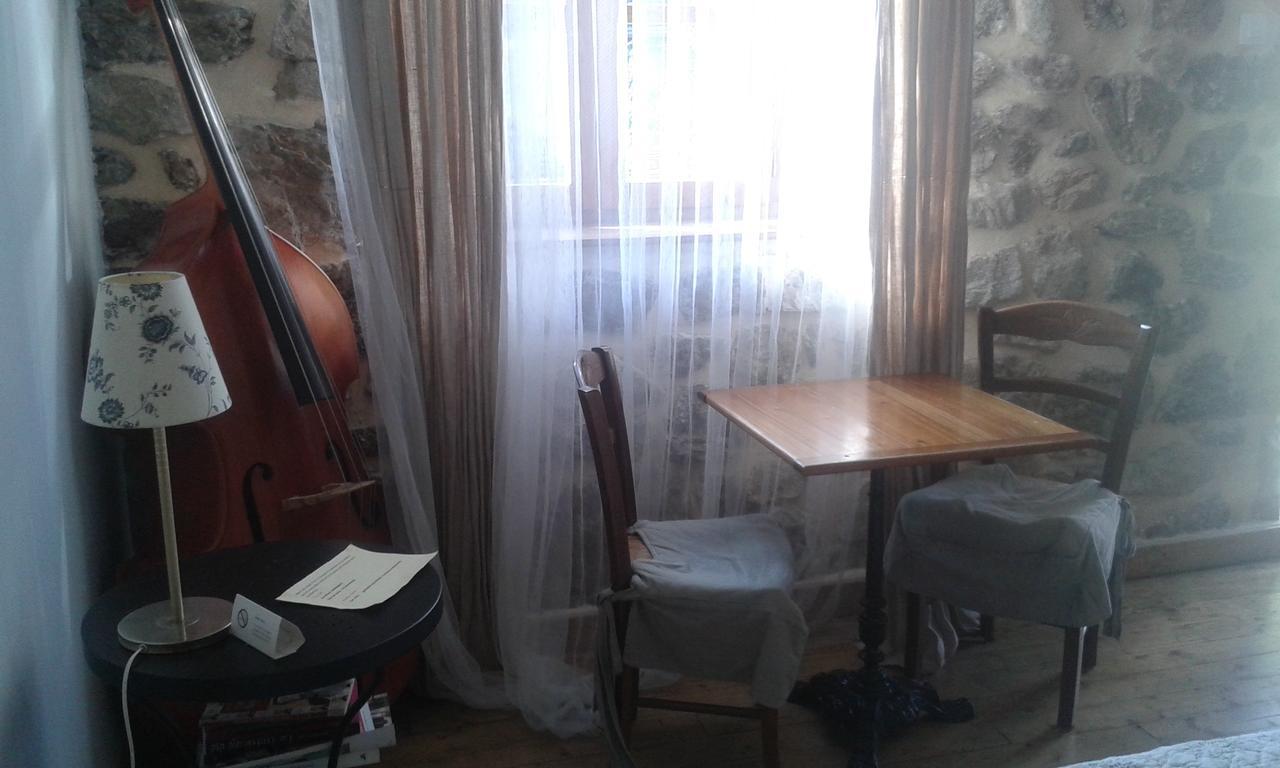 Auberge De Thorrenc Bagian luar foto